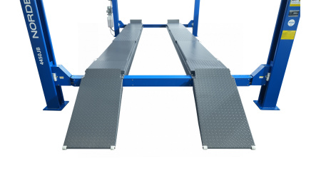 Подъемник 4-стоечный 5 т, c ручной траверсой 3 т N433, для сход-развала, электростопоры, 380 В, синий/серый 4450J_EG/EB(M)